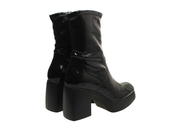 Boots Wonders H-4942