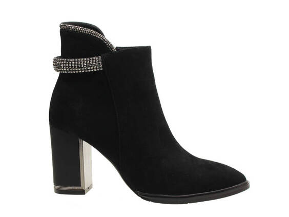 Loretta Vitale G11 ankle boots